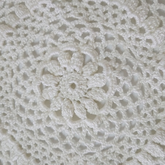 Handmade Crochet Lace Doily White Floral Round Table Mat 13" Cotton Vintage Art - Picture 12 of 17